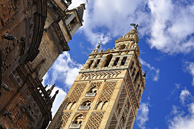 Seville Private Tour to the Royal Alcazar and Cathedral - The guide makes or breaks the experience