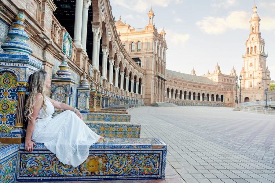 Seville: Professional Photoshoot - Key points to know before booking