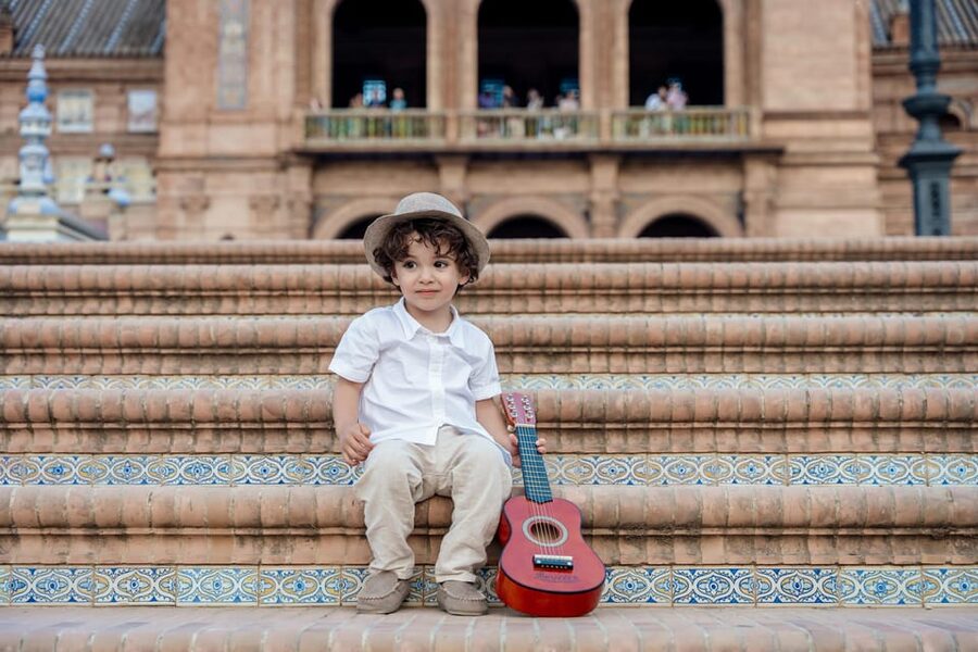 Seville: Professional Photoshoot - Thirty edited photographs and the delivery time