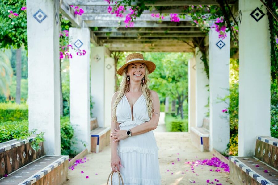 Seville: Professional Photoshoot - Who will get the most from this session