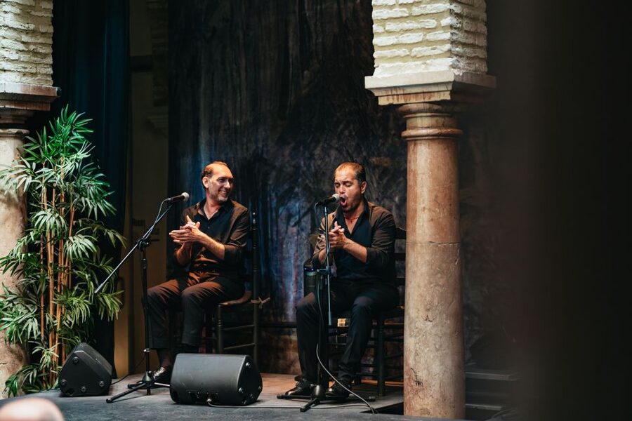 Seville: Puro Flamenco Show with Optional Museum Ticket - How long the hour feels