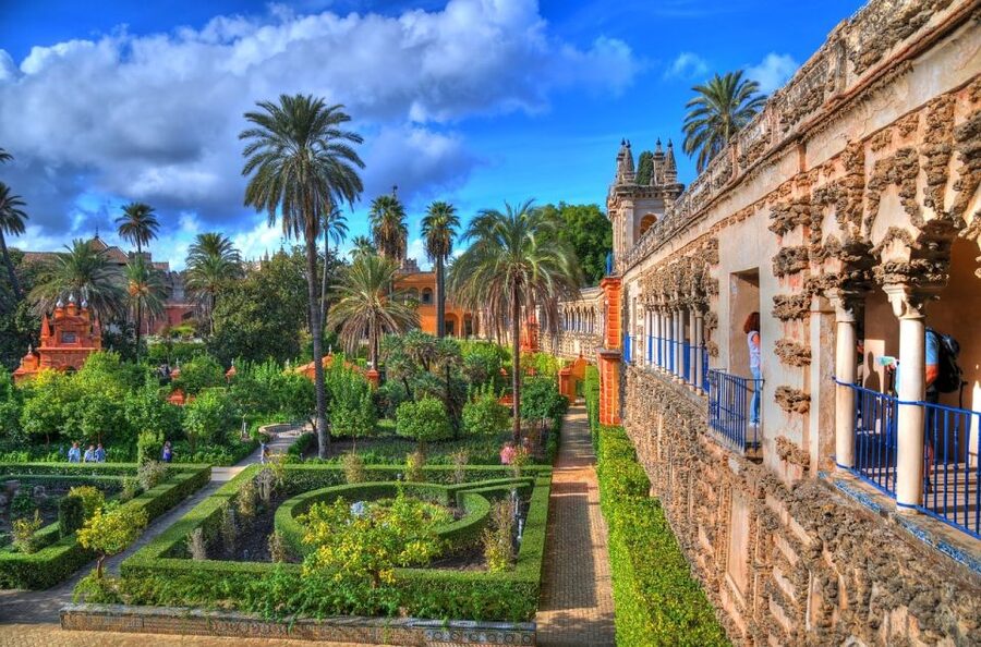 Seville: Real Alcazar of Seville Guided Tour and Ticket - The 90-minute route through the palace