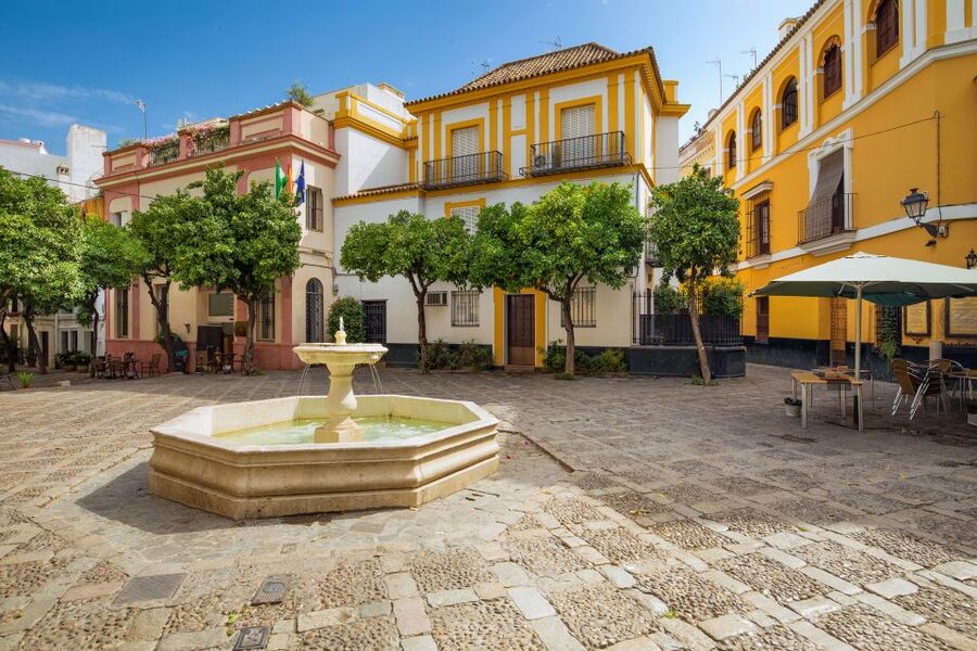 Seville: Relaxing City Bike Tour with a Tour Guide - Key points before you book