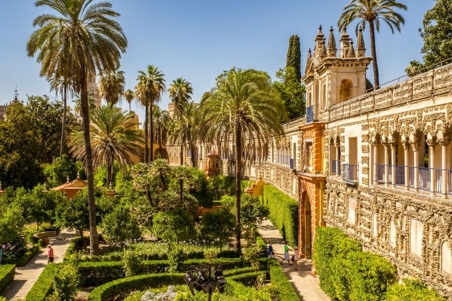 Seville: Royal Alcázar Entry Ticket - Why the Royal Alcázar feels different from an ordinary palace