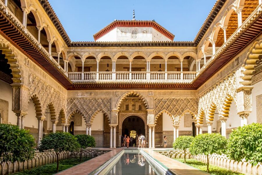 Seville: Royal Alcázar Entry Ticket - Courtyards, water, and the underground pool
