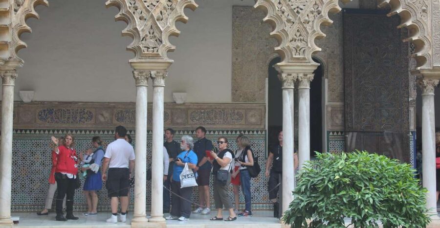 Seville: Royal Alcazar of Seville Tour - Key points to know before booking