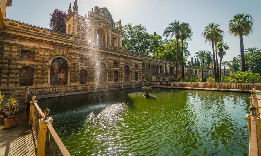 Seville: Royal Alcázar Skip-the-Line Tour by Local Experts - Key points to know before booking