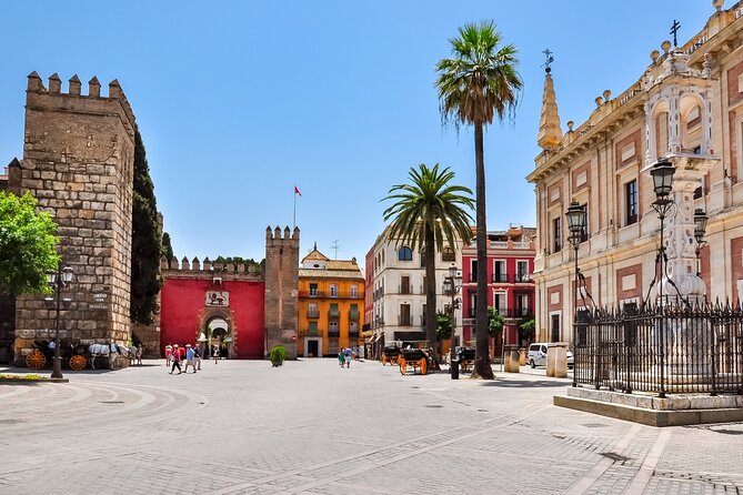 Seville Scavenger Hunt and Highlights Self Guided Audio Tour - Plaza del Cabildo and the smaller urban details