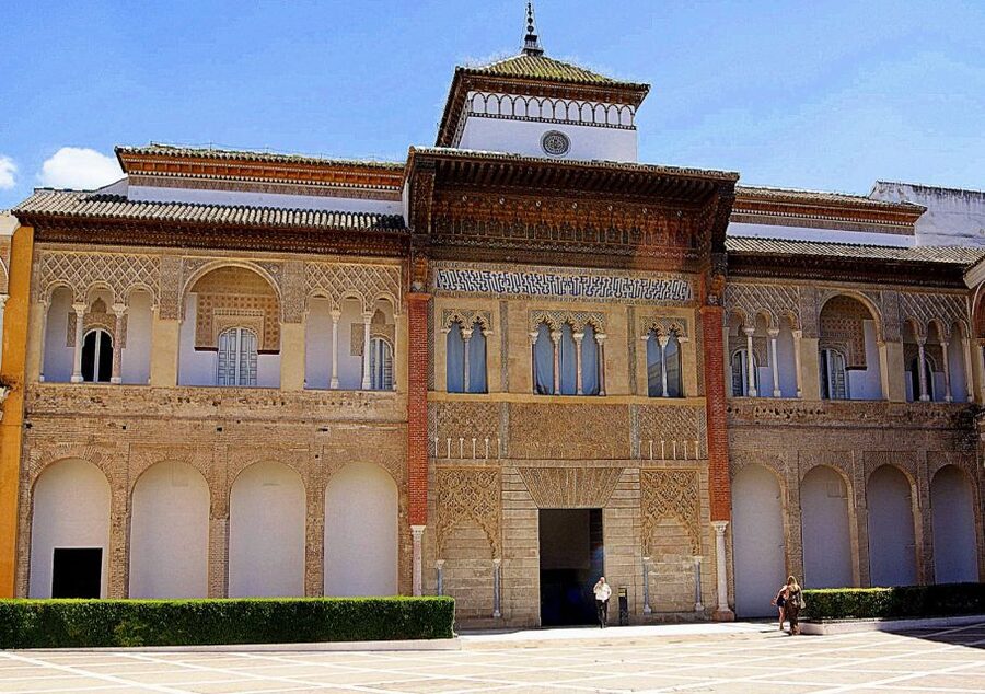 Seville: Small-Group Alcázar Guided Tour & Entry Ticket - The Justice Room and Palace of Plaster