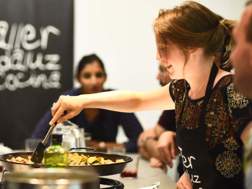 Seville: Spanish Cooking Class with Dinner - Key points at a glance