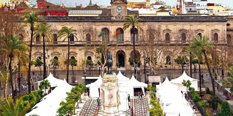 Seville: Sunset Roof Top Walking Tour - Hotel Inglaterra and Hotel Doña María viewpoints