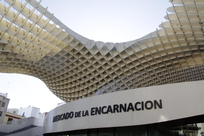 Seville tour with private car - The river, the golden tower, and the bullring