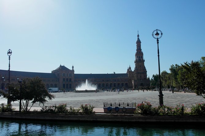 Seville tour with private car - The Cathedral and Giralda from the outside