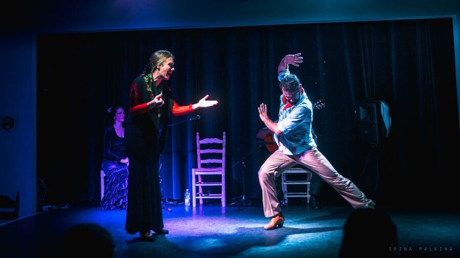Seville: Traditional Flamenco Show in Triana - Singing, clapping, and the first dance