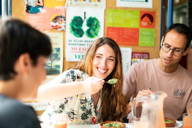 Seville Vegan Tapas Food and Market Walking Tour - Why Triana makes such a good food-tour base