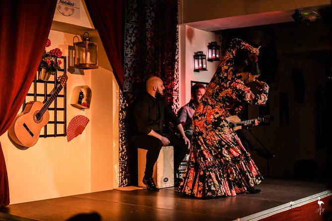 Skip the line: Tablao Flamenco Andalusí Ticket - Booking and practical details