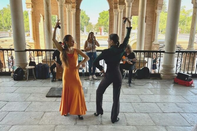 Spirit of Seville - Private Walking Tour with Casa de Pilato - Key points at a glance