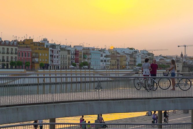 Sunset Guided Bike Tour in Seville - The cathedral, Giralda, and Santa Cruz