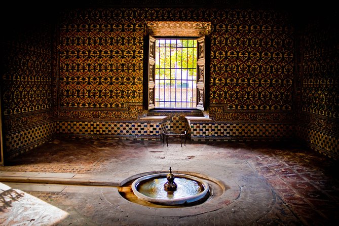 The Best of Seville in One Day — Yes, It’s Possible! - How María Shapes the Experience