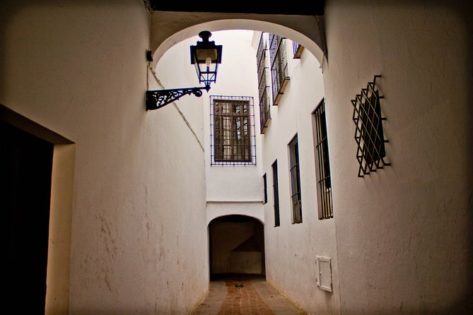 The Best of Seville in One Day — Yes, It’s Possible! - Wandering Through Santa Cruz