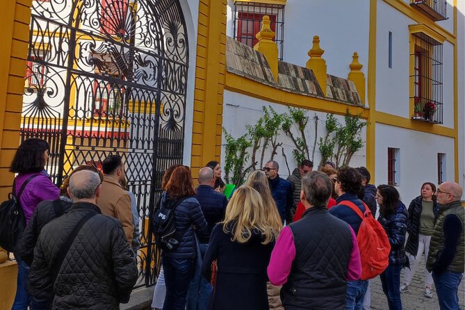 The Seville of the 3 Cultures - Calle Susona, Calle Vida, and the stories behind the lanes