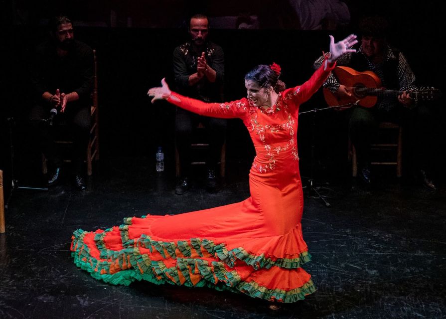 Triana: Authentic Flamenco & Tapas Tour - A sit-down tapas dinner to finish the evening