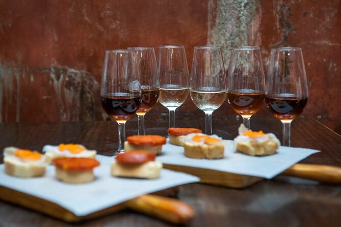 Ultimate Seville Tapas, Wine & History Small Group Tour - Bodeguita Antonio Romero: four shared plates and manzanilla