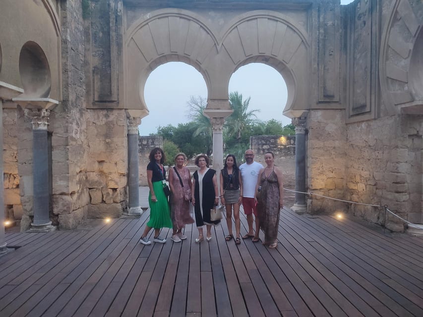 Visita nocturna a Medina Azahara - Stories of doctors, scholars, and court life